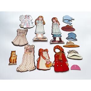 Vintage 1970s Holly Hobbie Sew-On Paper Dolls Set